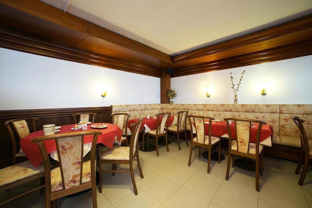 أورتيسايْ Residence Hotel Fever المظهر الخارجي الصورة